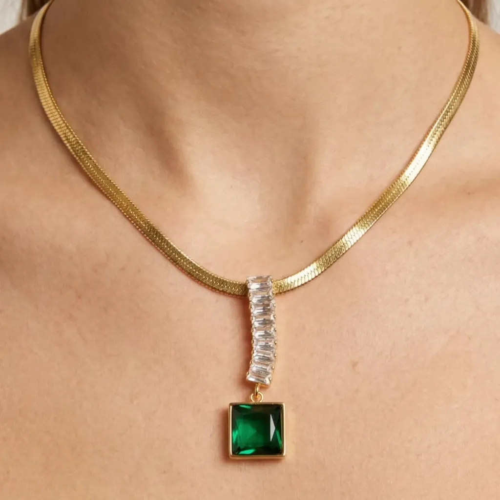 Emerald Square Necklace