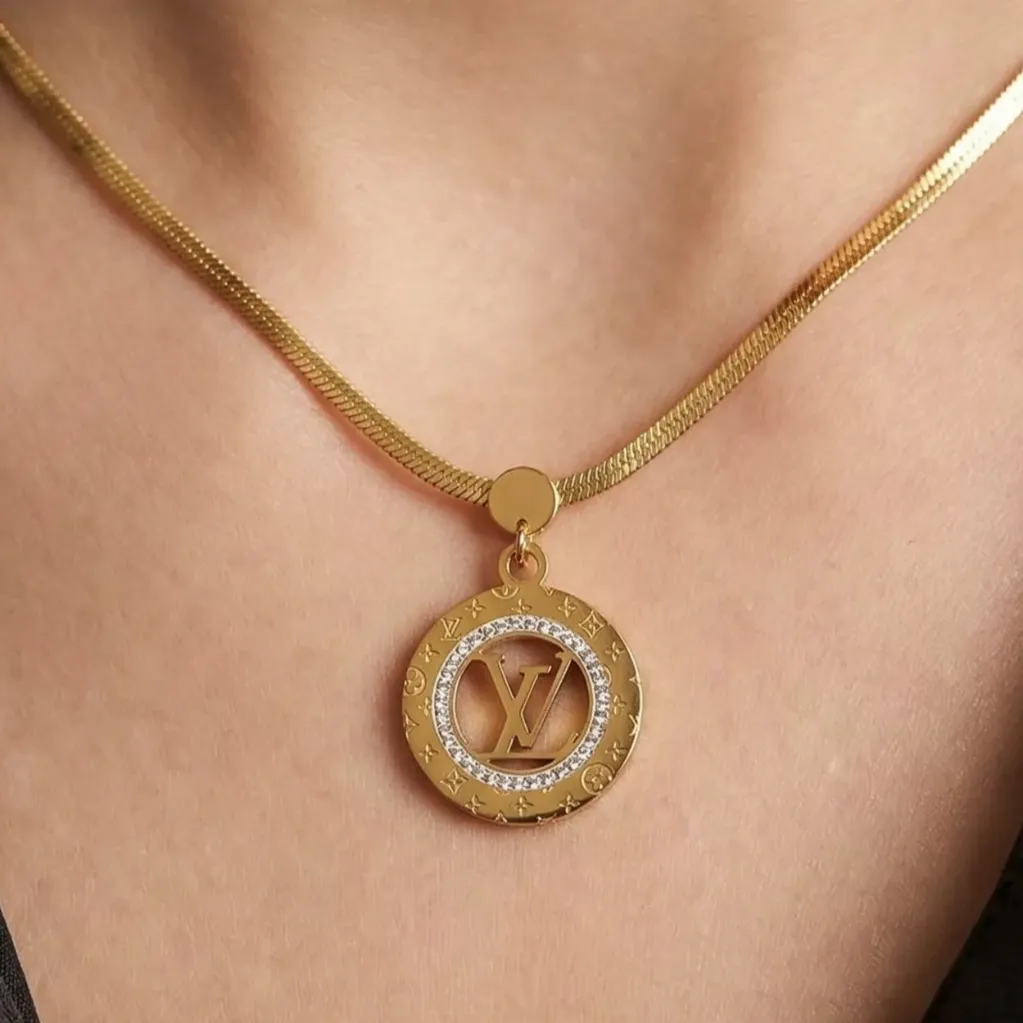 Orbit of Dominance Necklace