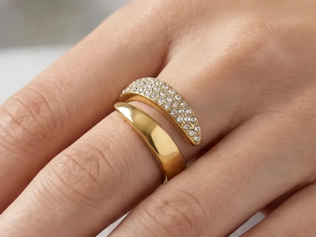 The Paradox Ring